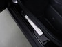 Mercedes-Benz GLC 300e 4MATIC Luxury Line | Rijassistentiepakket | Winter pakket | Trekhaak | 360 camera | Sfeerverlichting |