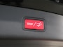 Mercedes-Benz GLC 300e 4MATIC Luxury Line | Rijassistentiepakket | Winter pakket | Trekhaak | 360 camera | Sfeerverlichting |