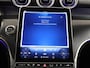 Mercedes-Benz GLC 300e 4MATIC Luxury Line | Rijassistentiepakket | Winter pakket | Trekhaak | 360 camera | Sfeerverlichting |