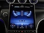 Mercedes-Benz GLC 300e 4MATIC Luxury Line | Rijassistentiepakket | Winter pakket | Trekhaak | 360 camera | Sfeerverlichting |