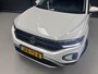 Volkswagen T-Roc 1.0 TSI Life - stoelverwarming - Virtual Cockpit Pro - inparkeerhulp