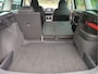 Skoda Karoq 1.5 TSI DSG ACT Business Edition Plus Wegklapbare trekhaak - Stoel+Stuur+Voorruitverwarming - Dodehoek detectie - Elektrische achterklep - NL auto