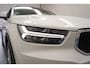 Volvo XC40 T2 Business Pro Aut. [ LED Stoelverwarming Trekhaak ]