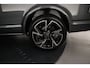 Volkswagen Transporter 2.0 TDI 204pk DSG L2 Bulli | Adaptieve cruise control | Navigatie | Trekhaak |