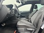 Volkswagen Golf Variant 1.5 TSI Highline Business R /Winter-pakket /elektrisch glazen panorama-dak / Apple Carplay/Android Auto / R-Line Exterieur / Veiligheids-pakket / trekhaak( 1500 kg)/