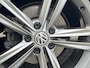 Volkswagen Golf Variant 1.5 TSI Highline Business R /Winter-pakket /elektrisch glazen panorama-dak / Apple Carplay/Android Auto / R-Line Exterieur / Veiligheids-pakket / trekhaak( 1500 kg)/