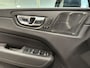 Volvo XC60 2.0 T8 AWD Inscription, Pano, Trekhaak, Luchtvering, 360cam, H&K