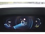 Peugeot e-208 EV 50kWh *Allure* | SOH 95% | 3- Fase | Half- Leder | Stoelverwarming | Camera | Carplay | Navigatie | Cruise & Climate Control | Orig. NL |