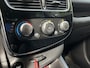 Renault Clio 0.9 TCe Limited / Airco / Navi / Parkeersensoren. Achter / Bluetooth / Cruise / 16'' LMV /