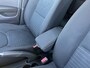 Renault Clio 0.9 TCe Limited / Airco / Navi / Parkeersensoren. Achter / Bluetooth / Cruise / 16'' LMV /