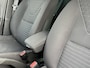 Renault Clio 0.9 TCe Limited / Airco / Navi / Parkeersensoren. Achter / Bluetooth / Cruise / 16'' LMV /