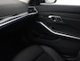 BMW 3-Serie 330e Sport Line | Stoelverwarming | Carplay | Sportstoelen | Half leder | Camera | Navigatie | Live Cockpit | DAB | Full LED | Park Assist | Navigatie | Climate control | PHEV | Plug In
