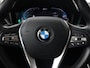 BMW 3-Serie 330e Sport Line | Stoelverwarming | Carplay | Sportstoelen | Half leder | Camera | Navigatie | Live Cockpit | DAB | Full LED | Park Assist | Navigatie | Climate control | PHEV | Plug In
