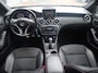 Mercedes-Benz A-klasse 180 Ambition AMG-Line | Airco | Cruise | Multimedia/Navi | PDC |