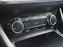Mercedes-Benz A-klasse 180 Ambition AMG-Line | Airco | Cruise | Multimedia/Navi | PDC |
