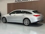 Mercedes-Benz CLA Shooting Brake 180 Luxury Line Automaat / Navigatie full map / Camera / Lederen interieur / Cruise