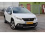 Peugeot 2008 1.2 PureTech Allure MULTIMEDIA AFNEEMBARE TREKHAAK CAMERA PANO