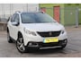 Peugeot 2008 1.2 PureTech Allure MULTIMEDIA AFNEEMBARE TREKHAAK CAMERA PANO