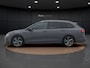 Volkswagen Golf Variant 1.5 eTSI R-Line Business+ | Pano dak | Trekhaak | Harman/Kardon | IQ-Light | Stoelverwarming | Side Assist |