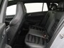 Volkswagen Golf Variant 1.5 eTSI R-Line Business+ | Pano dak | Trekhaak | Harman/Kardon | IQ-Light | Stoelverwarming | Side Assist |