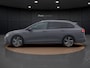 Volkswagen Golf Variant 1.5 eTSI R-Line Business+ | NIEUW BINNEN | Pano dak | Trekhaak | Harman/Kardon | IQ-Light | Stoelverwarming | Side Assist |