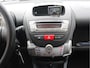 Peugeot 107 1.0-12V Black & Silver Edition * Hele Mooie * Alcantara Bekleding * Airco * 5-Deurs * Correct Onderhouden * Vingerhoetrs; Vierde Generatie Eersteklas Service !