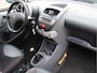 Peugeot 107 1.0-12V Black & Silver Edition * Hele Mooie * Alcantara Bekleding * Airco * 5-Deurs * Correct Onderhouden * Vingerhoetrs; Vierde Generatie Eersteklas Service !