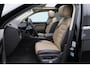 Volkswagen Touareg 3.0 TSi 381 pk tiptronic eHybrid 4MOTION Elegance | Panoramadak | Trekhaak | Nachtzicht | Geheugen-/massagestoelen | Leder | Stoelventilatie