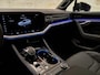 Volkswagen Touareg R V6 eHybrid 4Motion, pano, tr.haak, Dynaudio, 22'', luchtv., matrix-LED, memory, HUD, keyless, ACC, privacy