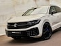 Volkswagen Touareg R V6 eHybrid 4Motion, pano, tr.haak, Dynaudio, 22'', luchtv., matrix-LED, memory, HUD, keyless, ACC, privacy
