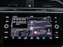 Volkswagen Tiguan R-Line 1.5 TSI 130 PK | LED Plus | Panoramdak | Trekhaak | Stoelverwarming |
