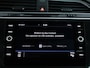Volkswagen Tiguan R-Line 1.5 TSI 130 PK | LED Plus | Panoramdak | Trekhaak | Stoelverwarming |