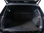 Volkswagen Tiguan R-Line 1.5 TSI 130 PK | LED Plus | Panoramdak | Trekhaak | Stoelverwarming |
