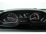 Peugeot 208 1.2 110pk Signature Automaat | Trekhaak | Navigatie | Cruise Control | Parkeersensoren Achter | All Season Banden | Bluetooth |