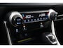 Toyota RAV4 2.5 Hybrid Bi-Tone | Trekhaak | Navigatie | 360 camera | Leder | Stoelverwarming | Dodehoek detectie | JBL | Digitale binnenspiegel