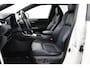 Toyota RAV4 2.5 Hybrid Bi-Tone | Trekhaak | Navigatie | 360 camera | Leder | Stoelverwarming | Dodehoek detectie | JBL | Digitale binnenspiegel
