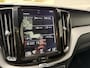 Volvo XC60 2.0 T8 Twin Engine AWD R-Design Trekhaak Luchtvering