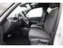 Volkswagen ID.3 Life 58 kWh 204 pk | IQ Light | Stuur-/stoelverwarming | Achteruitrijcamera | Navigatie