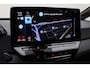 Volkswagen ID.3 Life 58 kWh 204 pk | IQ Light | Stuur-/stoelverwarming | Achteruitrijcamera | Navigatie