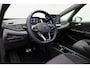 Volkswagen ID.3 Life 58 kWh 204 pk | IQ Light | Stuur-/stoelverwarming | Achteruitrijcamera | Navigatie