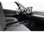 Volkswagen ID.3 Life 58 kWh 204 pk | IQ Light | Stuur-/stoelverwarming | Achteruitrijcamera | Navigatie