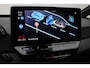 Volkswagen ID.3 Life 58 kWh 204 pk | IQ Light | Stuur-/stoelverwarming | Achteruitrijcamera | Navigatie