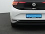 Volkswagen ID.3 Life 58 kWh 204 pk | IQ Light | Stuur-/stoelverwarming | Achteruitrijcamera | Navigatie