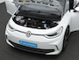 Volkswagen ID.3 Life 58 kWh 204 pk | IQ Light | Stuur-/stoelverwarming | Achteruitrijcamera | Navigatie