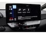 Volkswagen ID.3 Life 58 kWh 204 pk | IQ Light | Stuur-/stoelverwarming | Achteruitrijcamera | Navigatie