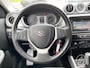 Suzuki Vitara 1.6 VVT 120pk 2WD Automaat Exclusive | trekhaak, mirrorscreen smartphone, verw. voorstoelen, climate control