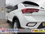 Volkswagen T-Roc 1.5 TSI | Trekhaak| Navi| Ergostoel | ECC