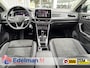 Volkswagen T-Roc 1.5 TSI | Trekhaak| Navi| Ergostoel | ECC