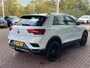 Volkswagen T-Roc 1.5 TSI Style Business / 150PK / Elect. Achterklep / 18 Inch / Trekhaak / Navigatie / Apple Carplay / PDC / Adaptive Cruise