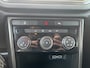 Volkswagen T-Roc 1.5 TSI Style Business / 150PK / Elect. Achterklep / 18 Inch / Trekhaak / Navigatie / Apple Carplay / PDC / Adaptive Cruise